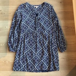 Lovely long sleeved mini patterned dress